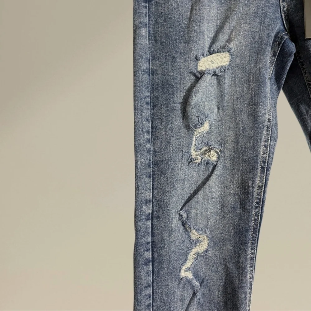NWT Blue Age Distressed Skinny Jeans Size 7
